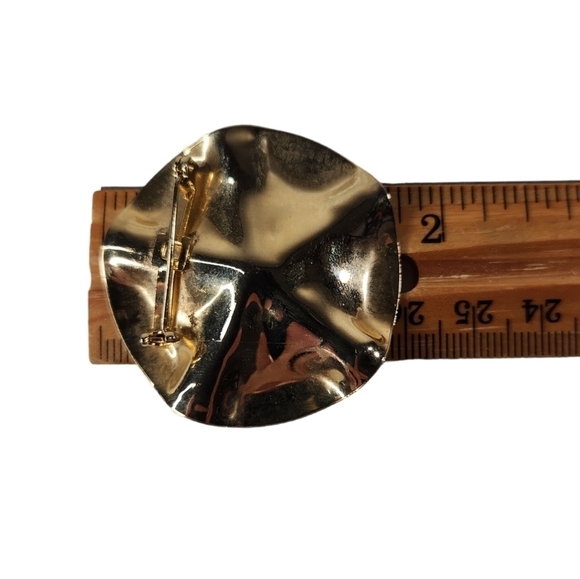 Abstract Gold Disc Brooch - Picture 3 of 4